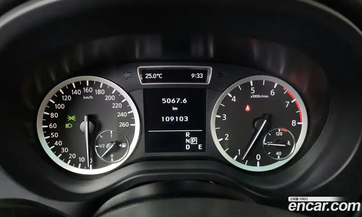 Infiniti Q30 2018 2.0 гидро, фото 10