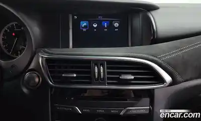 Infiniti Q30 2017 2.0 гидро, миниатюра 12