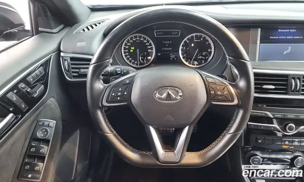 Infiniti Q30 2017 2.0 гидро, фото 13