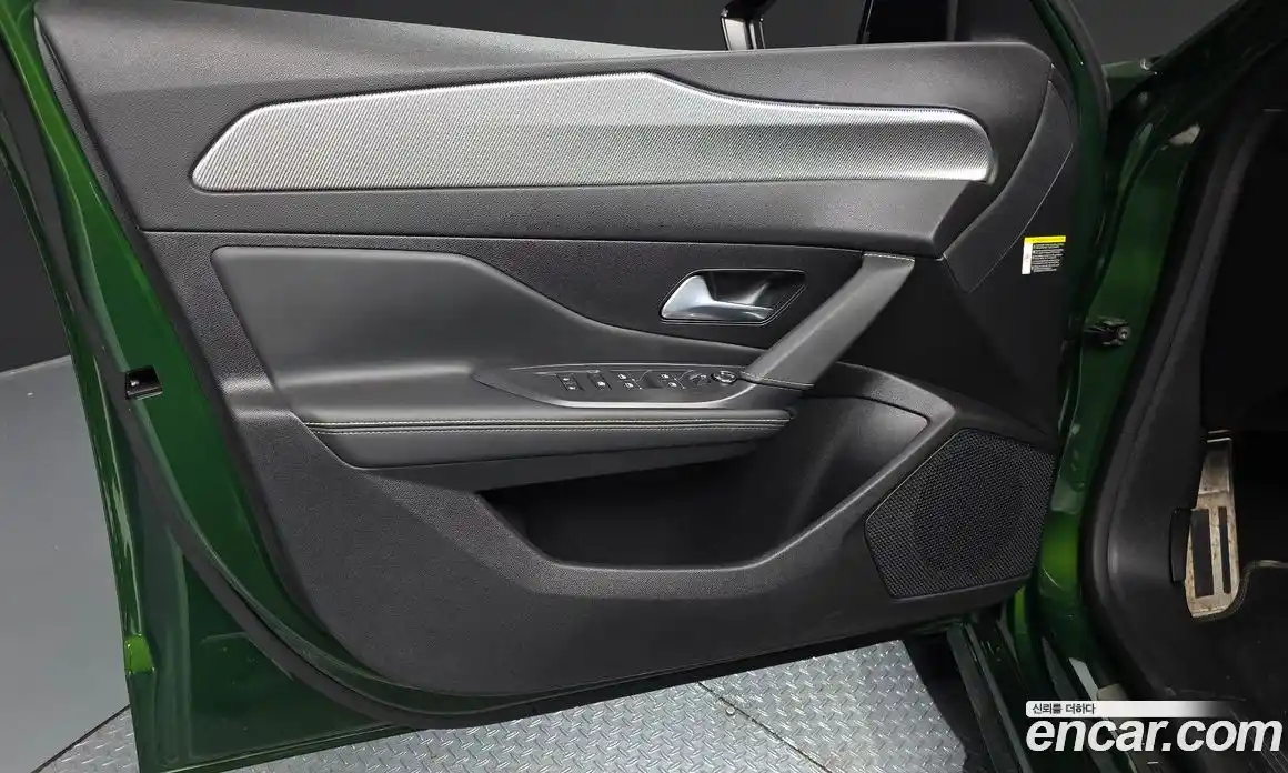 Peugeot 308 2022 1.5 автомат (гидро), фото 14