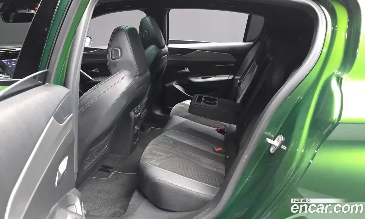 Peugeot 308 2022 1.5 автомат (гидро), фото 16