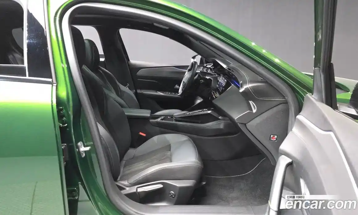 Peugeot 308 2022 1.5 автомат (гидро), фото 17