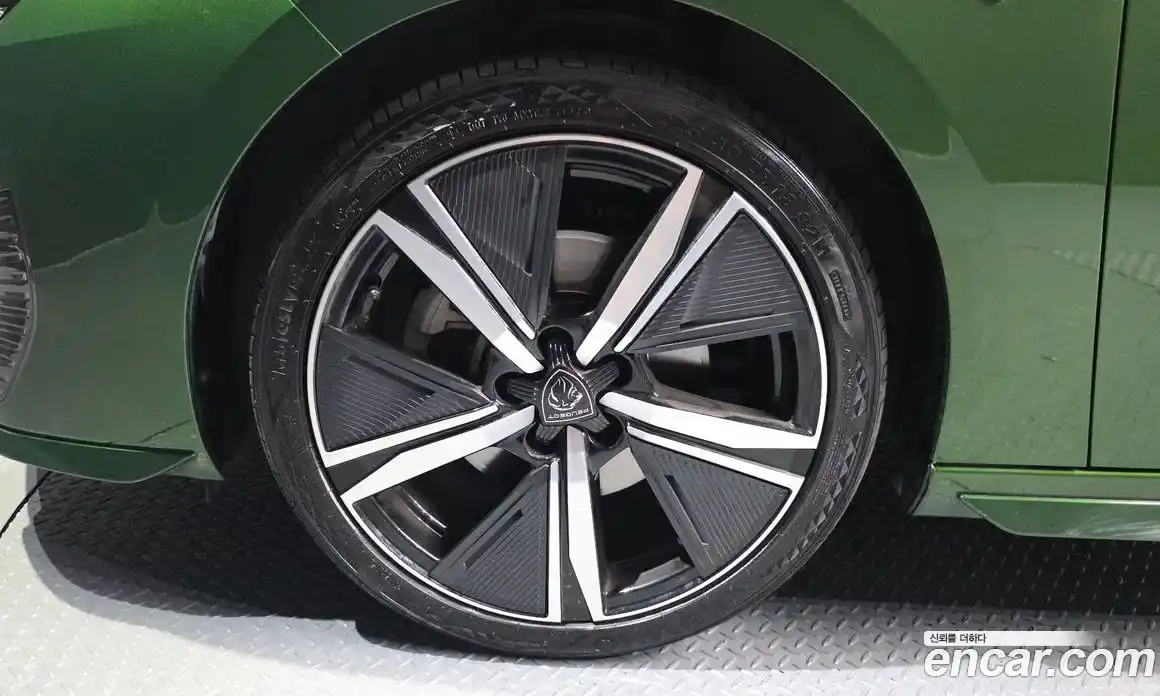 Peugeot 308 2022 1.5 автомат (гидро), фото 5