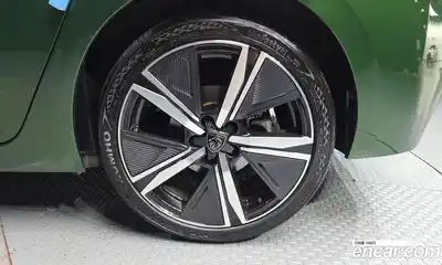 Peugeot 308 2022 1.5 автомат (гидро), миниатюра 7