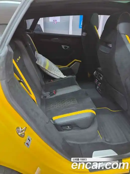 Lamborghini Urus 2024 4.0 гидро, фото 17