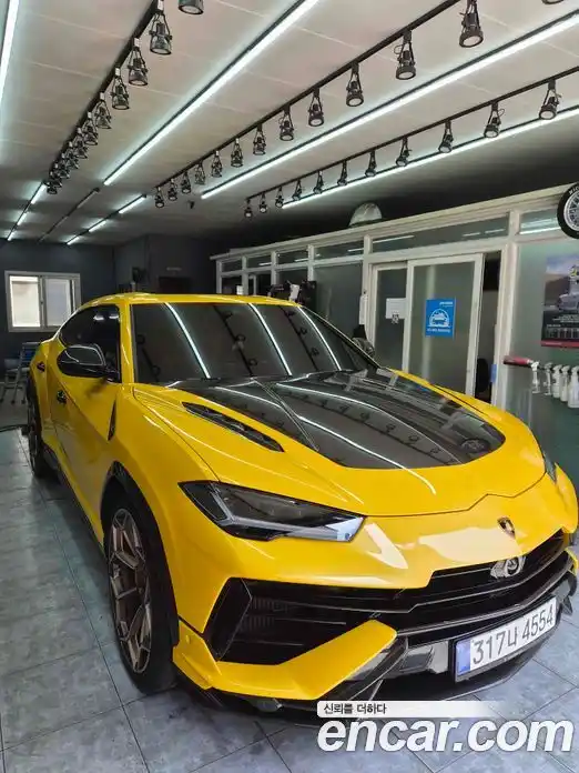 Lamborghini Urus 2024 4.0 гидро, фото 5
