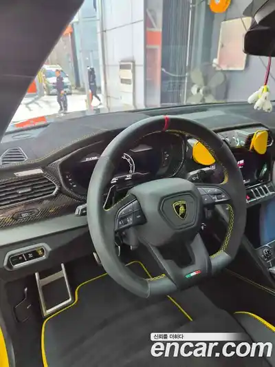 Lamborghini Urus 2024 4.0 гидро, миниатюра 7