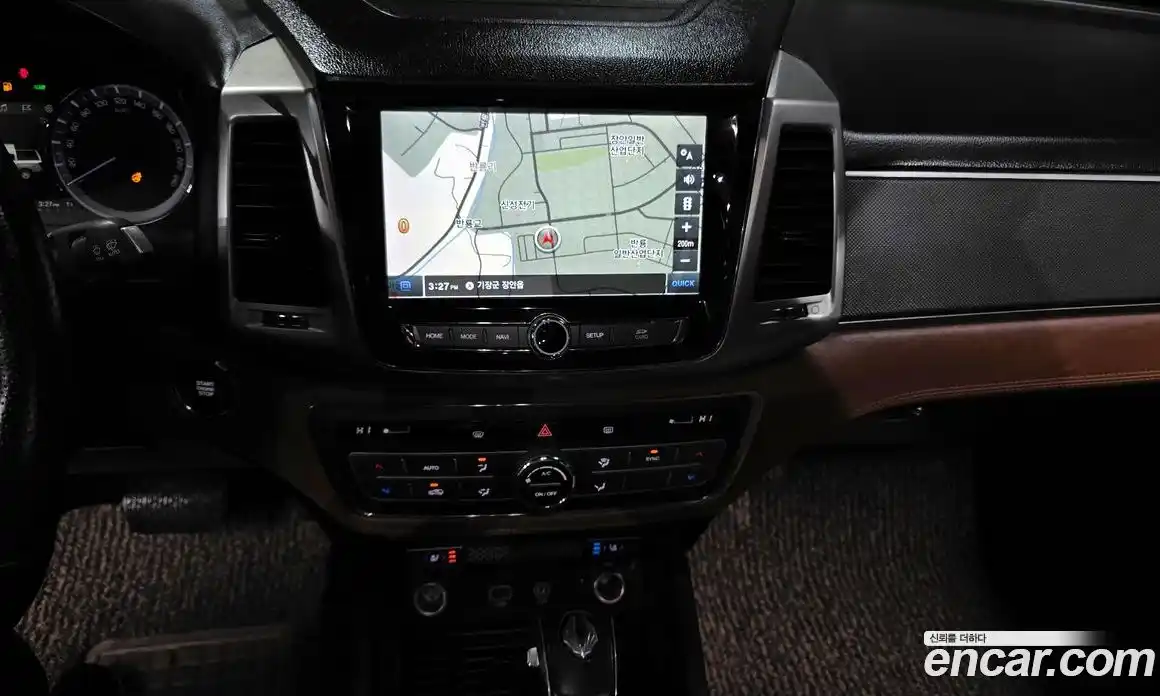 SsangYong Rexton 2019 2.2 автомат (гидро), фото 15