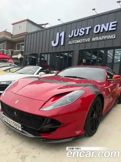 Ferrari 812, 2019, 46 180 км