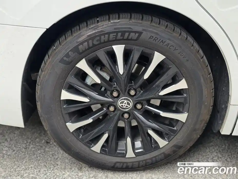 Toyota Alphard 2025 2.5 гидро, фото 13