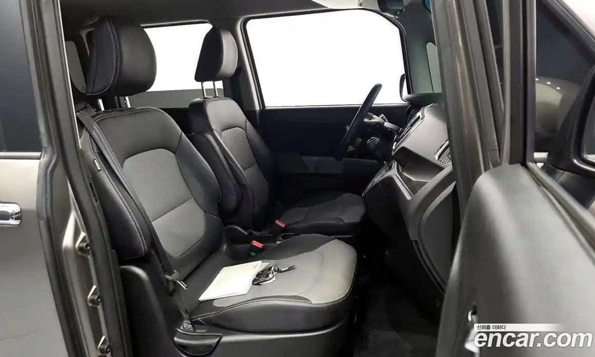 Kia Ray 2019 1.0 автомат (гидро), фото 11