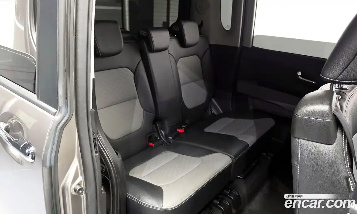 Kia Ray 2019 1.0 автомат (гидро), фото 12