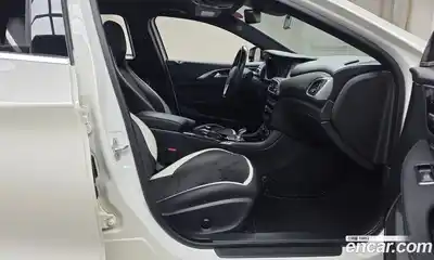 Infiniti Q30 2017 2.0 гидро, миниатюра 11