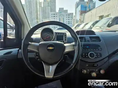 Chevrolet Spark 2012 1.0 автомат (гидро), миниатюра 11