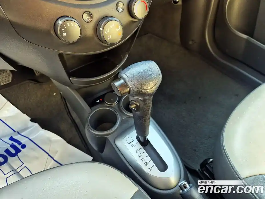 Chevrolet Spark 2012 1.0 автомат (гидро), фото 10