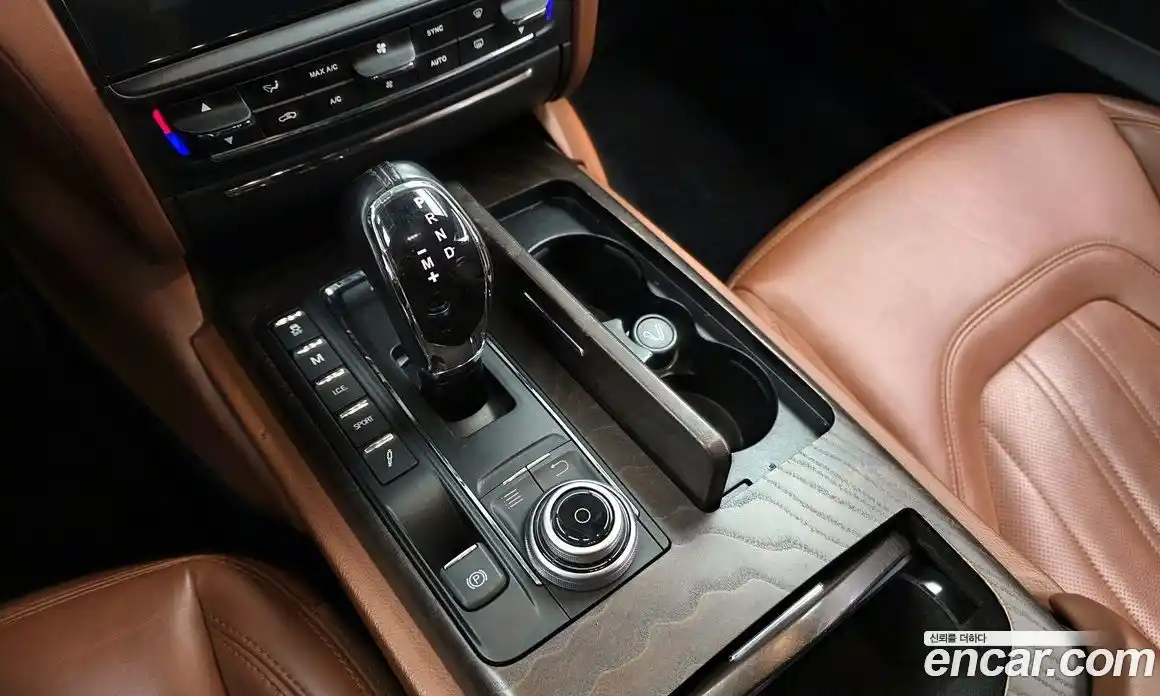Maserati Quattroporte 2016 3.0 гидро, фото 9