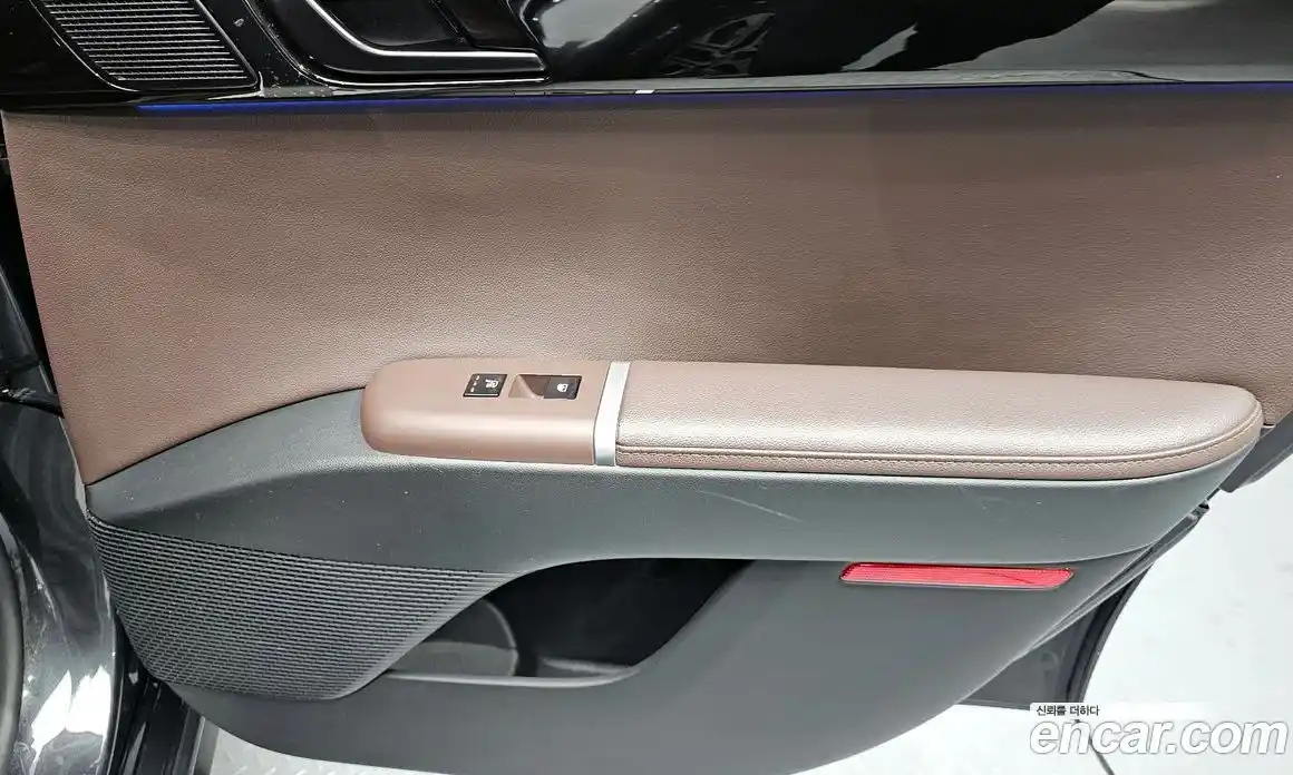 Hyundai Grandeur 2023 2.5 автомат (гидро), фото 15