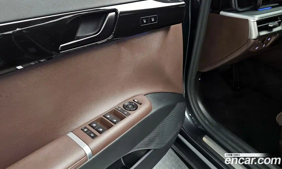 Hyundai Grandeur 2023 2.5 автомат (гидро), фото 27