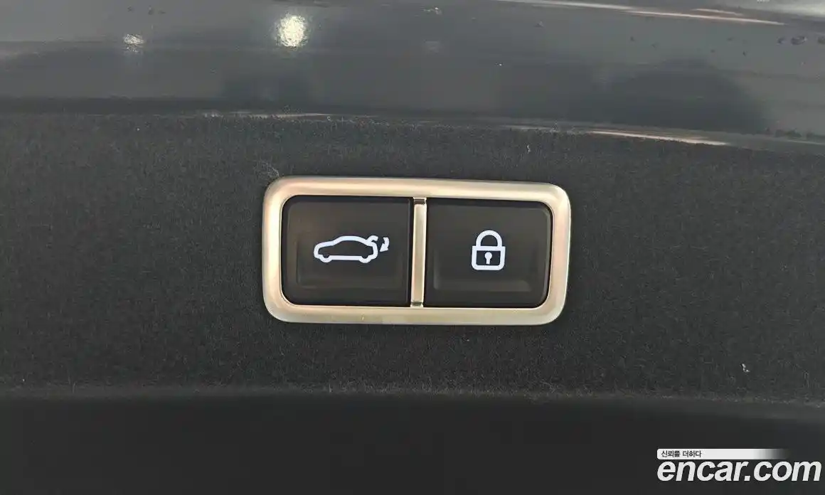 Hyundai Grandeur 2023 2.5 автомат (гидро), фото 21