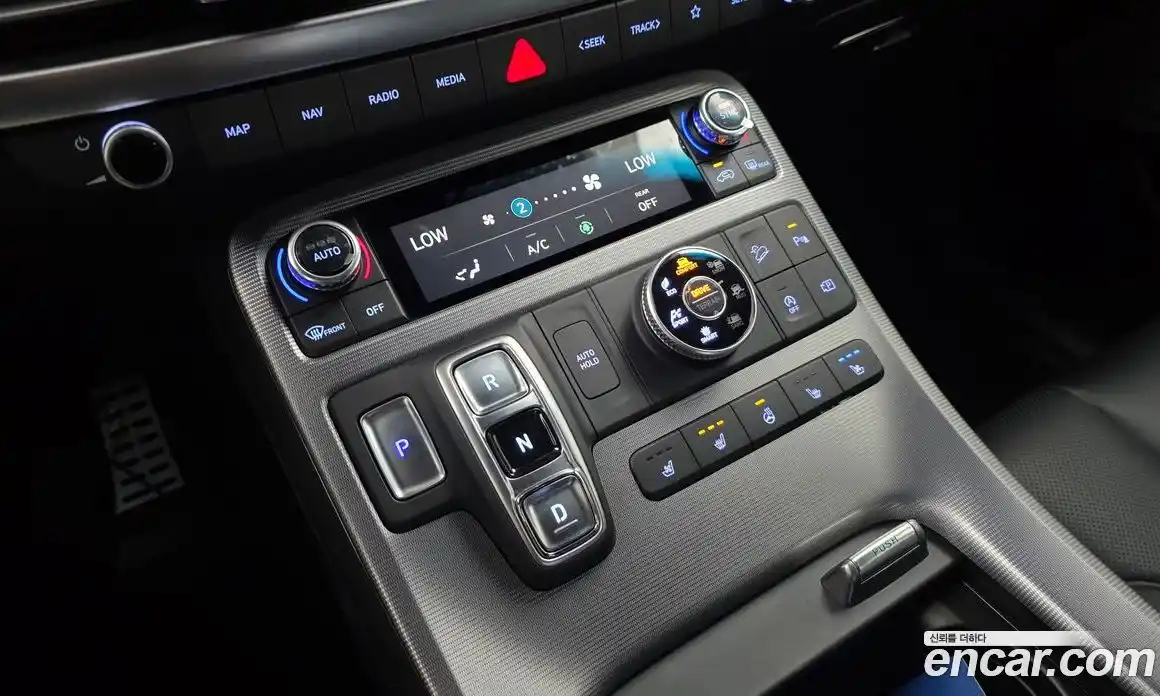 Hyundai Palisade 2024 2.2 автомат (гидро), фото 11