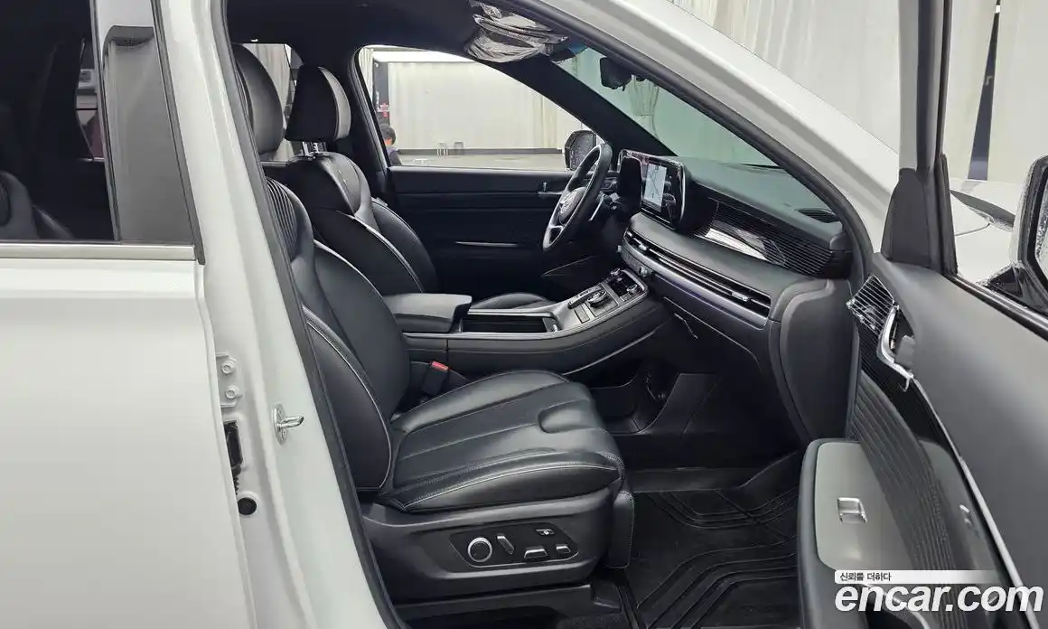 Hyundai Palisade 2024 2.2 автомат (гидро), фото 16
