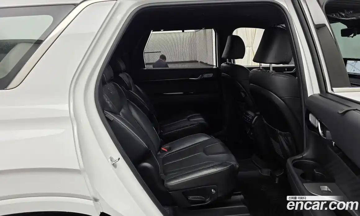 Hyundai Palisade 2024 2.2 автомат (гидро), фото 17