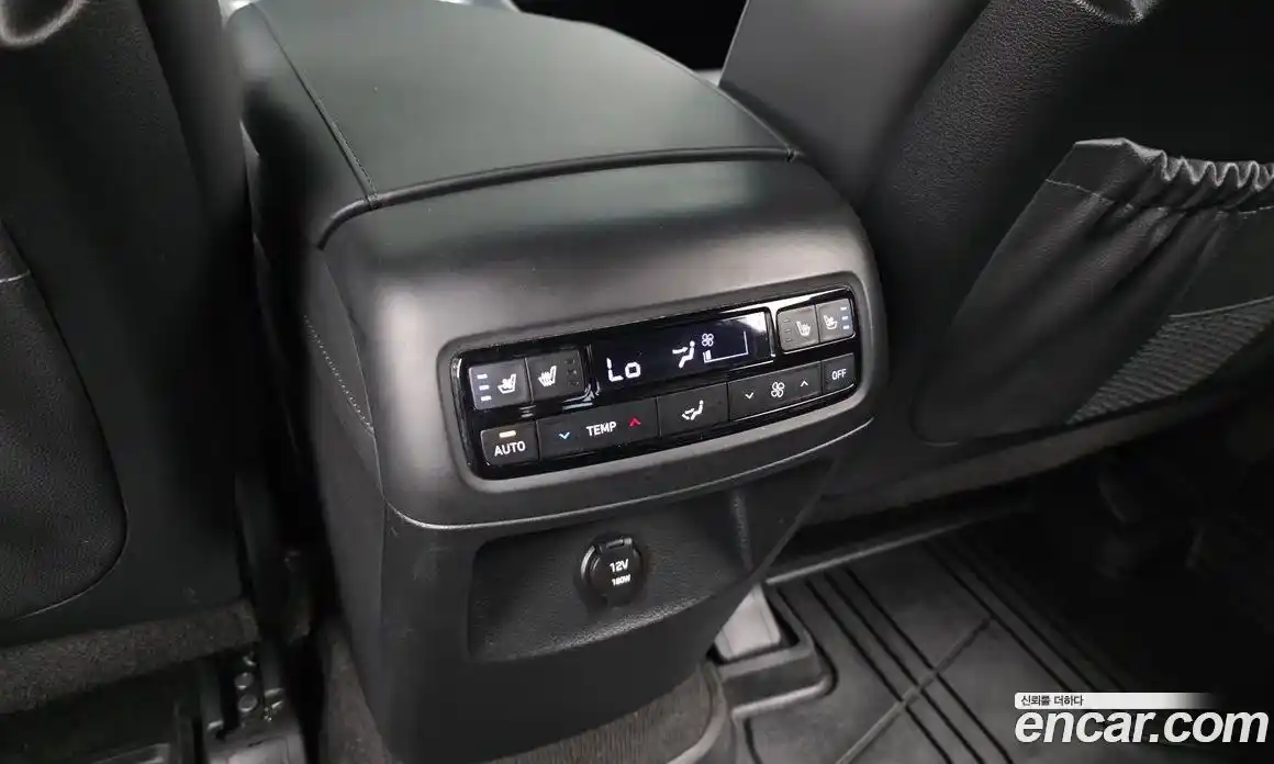 Hyundai Palisade 2024 2.2 автомат (гидро), фото 24