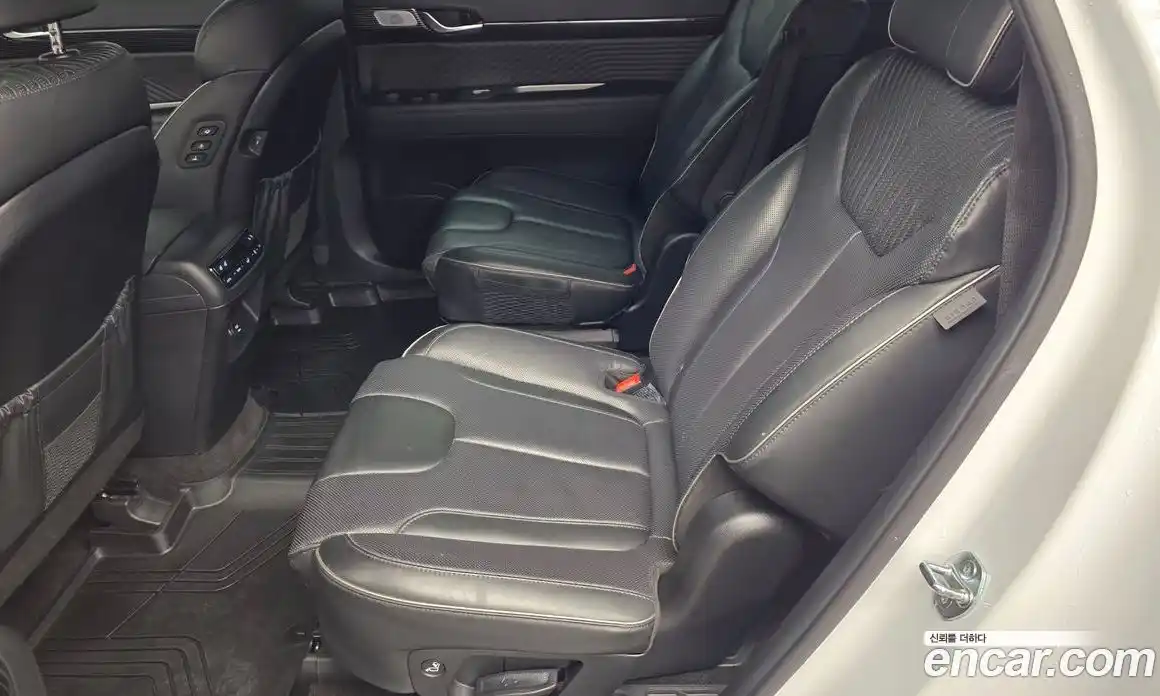 Hyundai Palisade 2024 2.2 автомат (гидро), фото 30