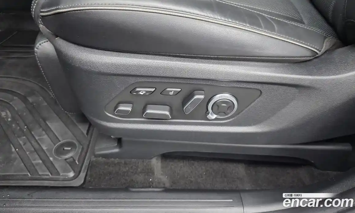 Hyundai Palisade 2024 2.2 автомат (гидро), фото 35