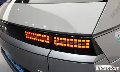 Hyundai Ioniq 5 2022 0.1 автомат (гидро), миниатюра 9