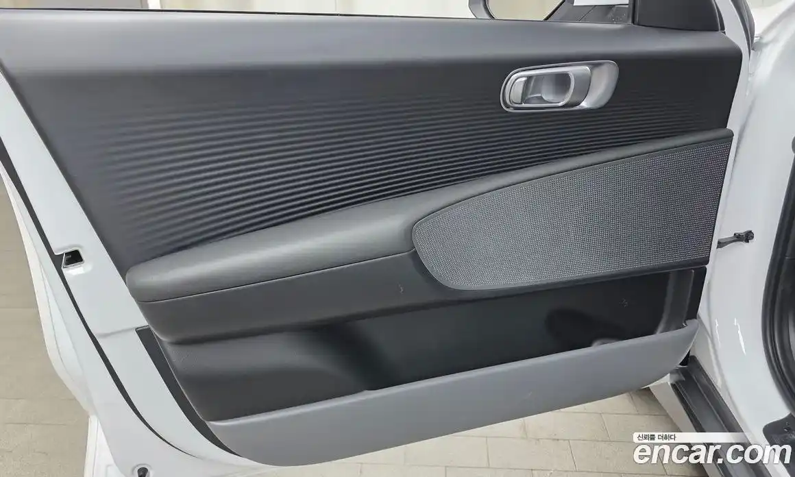 Hyundai Ioniq 6 2024 0.1 автомат (гидро), фото 14