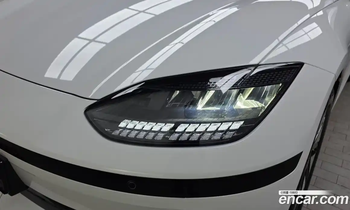 Hyundai Ioniq 6 2024 0.1 автомат (гидро), фото 8