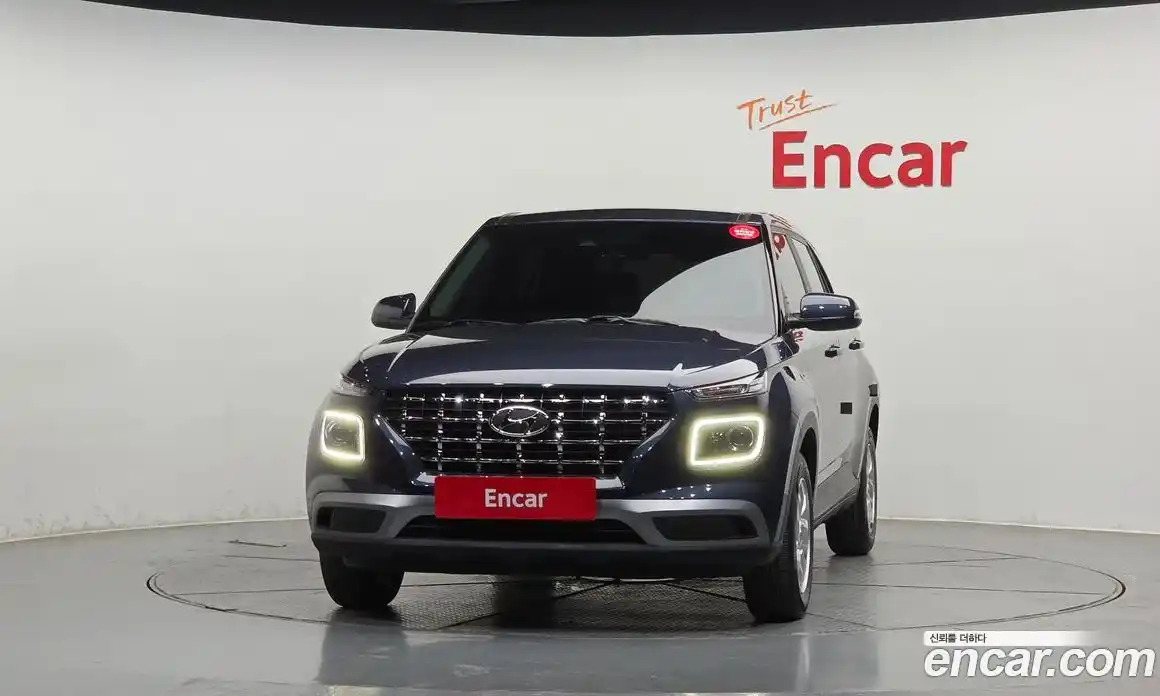 Hyundai Venue 2021 1.6 автомат (гидро), фото 3