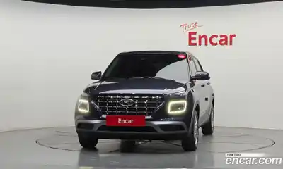 Hyundai Venue 2021 1.6 автомат (гидро), миниатюра 3
