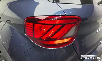 Hyundai Venue 2021 1.6 автомат (гидро), миниатюра 9