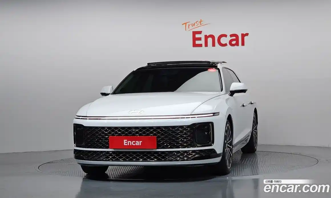 Hyundai Grandeur 2023 2.5 автомат (гидро), фото 3