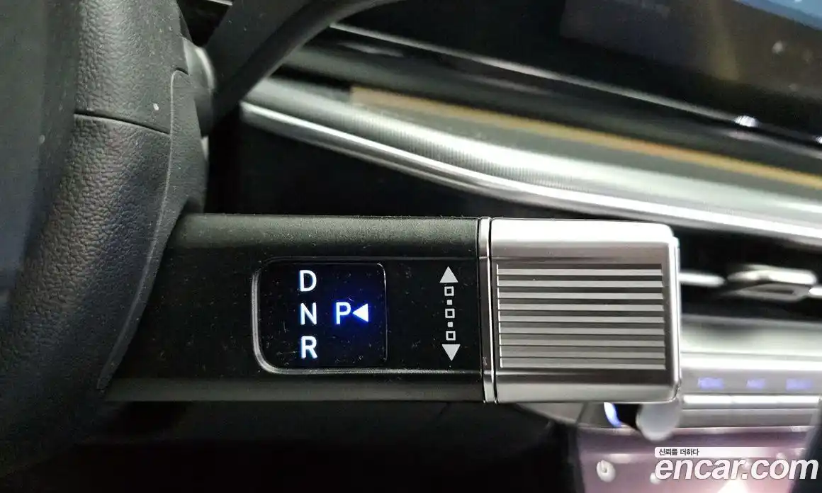 Hyundai Grandeur 2023 2.5 автомат (гидро), фото 9