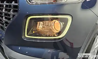 Hyundai Venue 2019 1.6 автомат (гидро), миниатюра 8