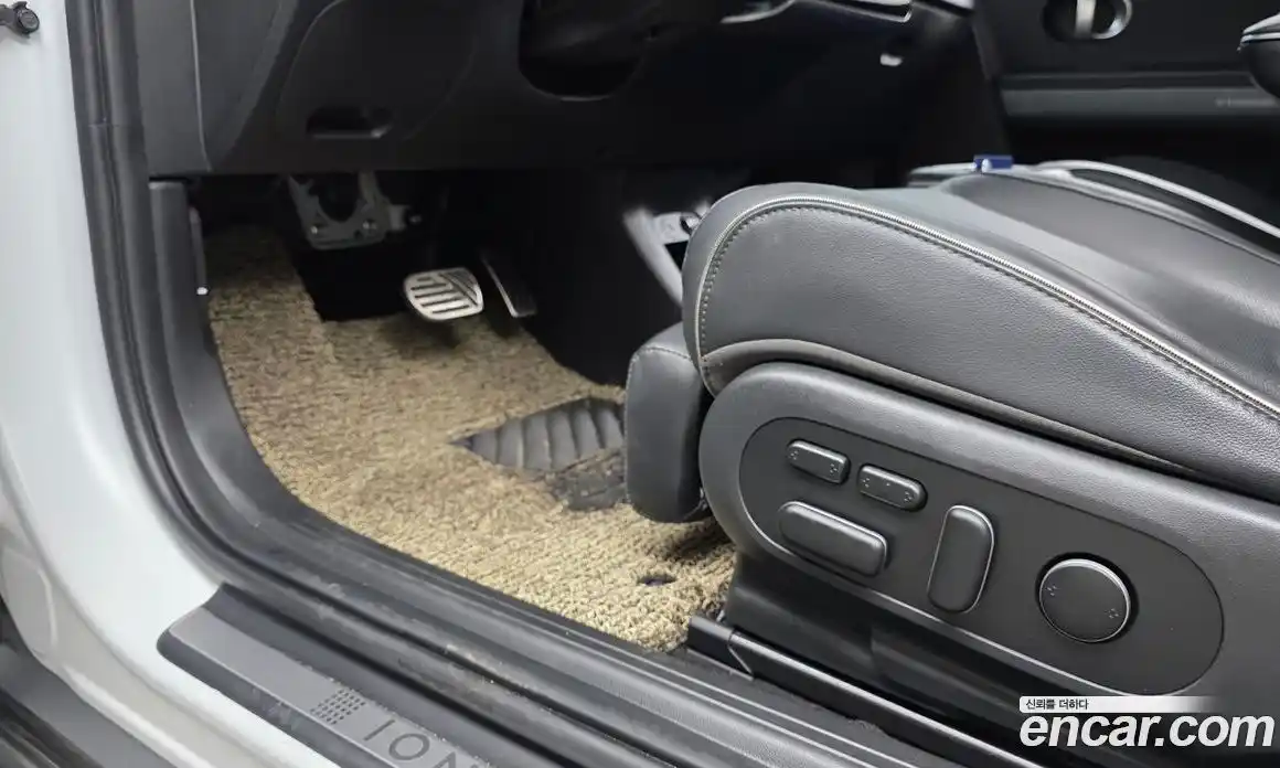 Hyundai Ioniq 5 2023 0.1 автомат (гидро), фото 30 Hyundai Ioniq 5 2023 0.1 автомат (гидро), фото 30