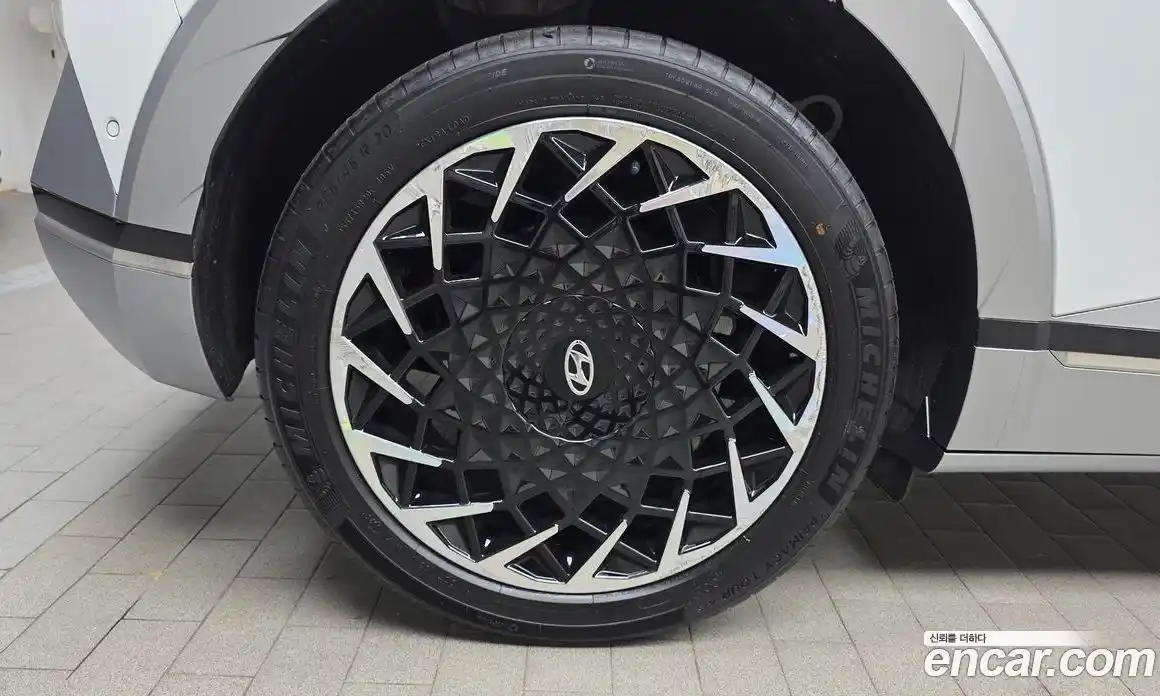 Hyundai Ioniq 5 2023 0.1 автомат (гидро), фото 5 Hyundai Ioniq 5 2023 0.1 автомат (гидро), фото 5