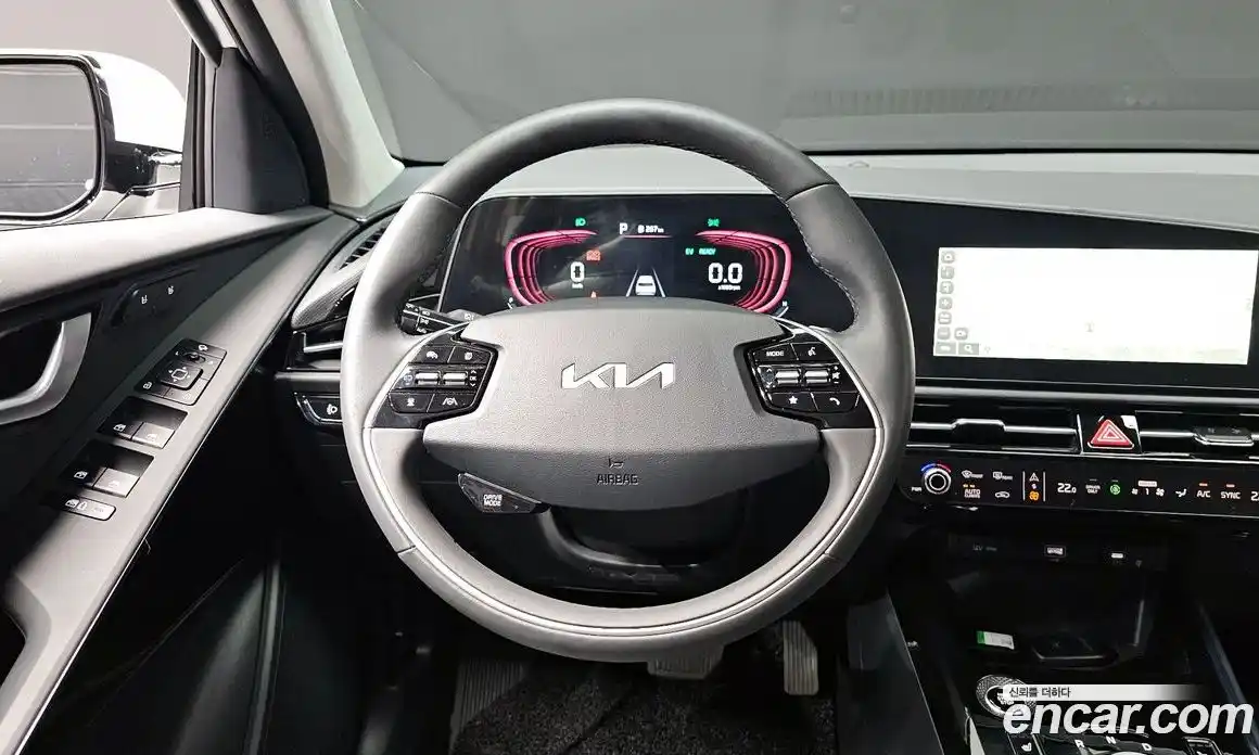 Kia Niro 2025 1.6 автомат (гидро), фото 18
