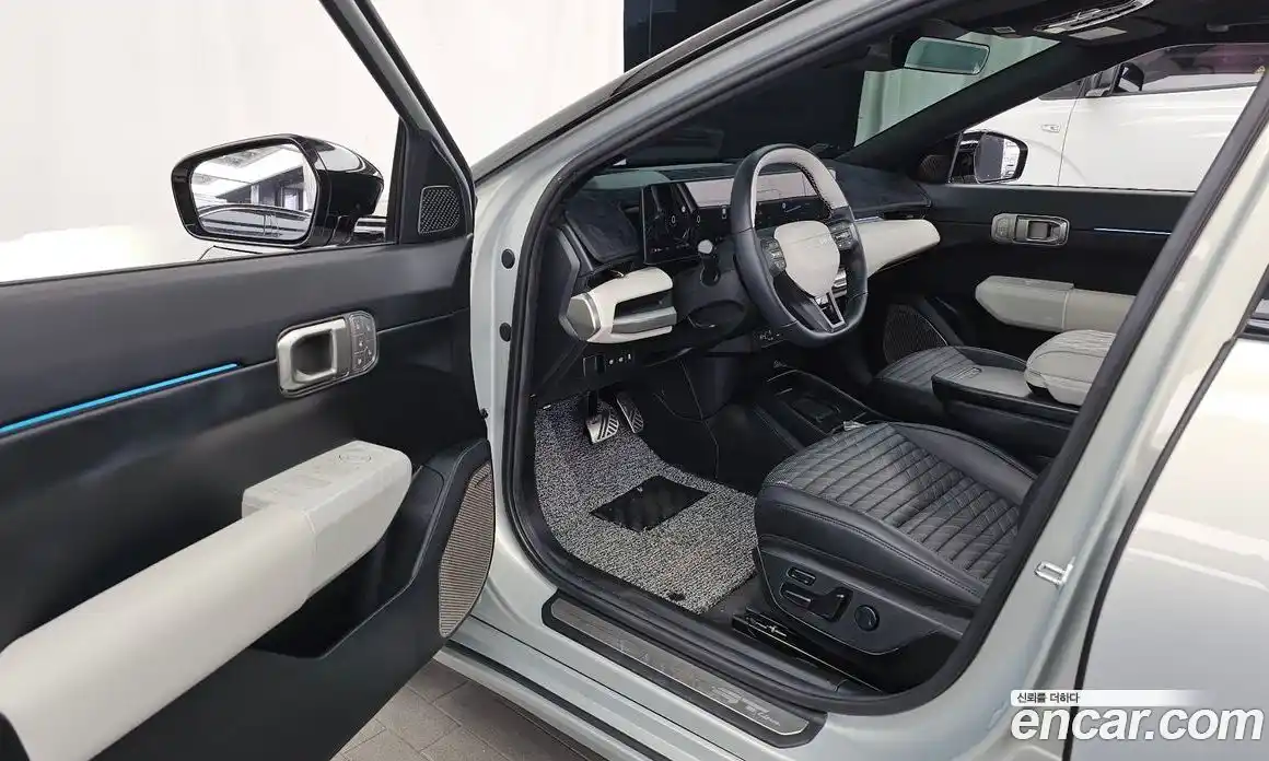 Kia EV4 2025 0.2 автомат (гидро), фото 13