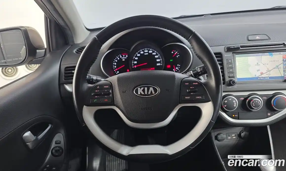 Kia Morning 2015 1.0 автомат (гидро), фото 13