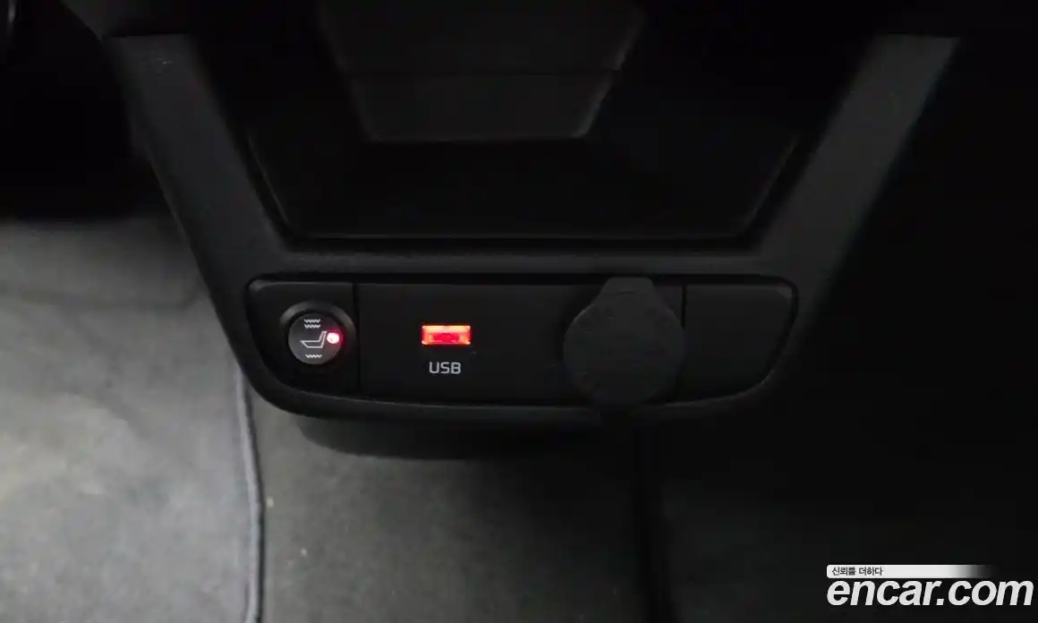 Kia Ray 2022 1.0 автомат (гидро), фото 17
