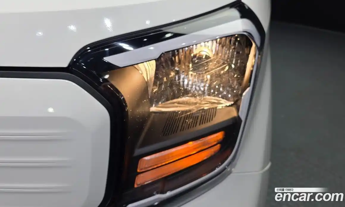 Kia Ray 2022 1.0 автомат (гидро), фото 8