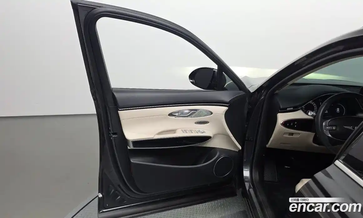 Genesis GV70 2021 2.5 автомат (гидро), фото 14