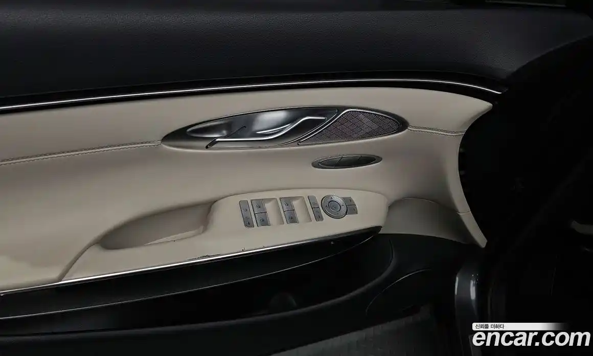 Genesis GV70 2021 2.5 автомат (гидро), фото 27