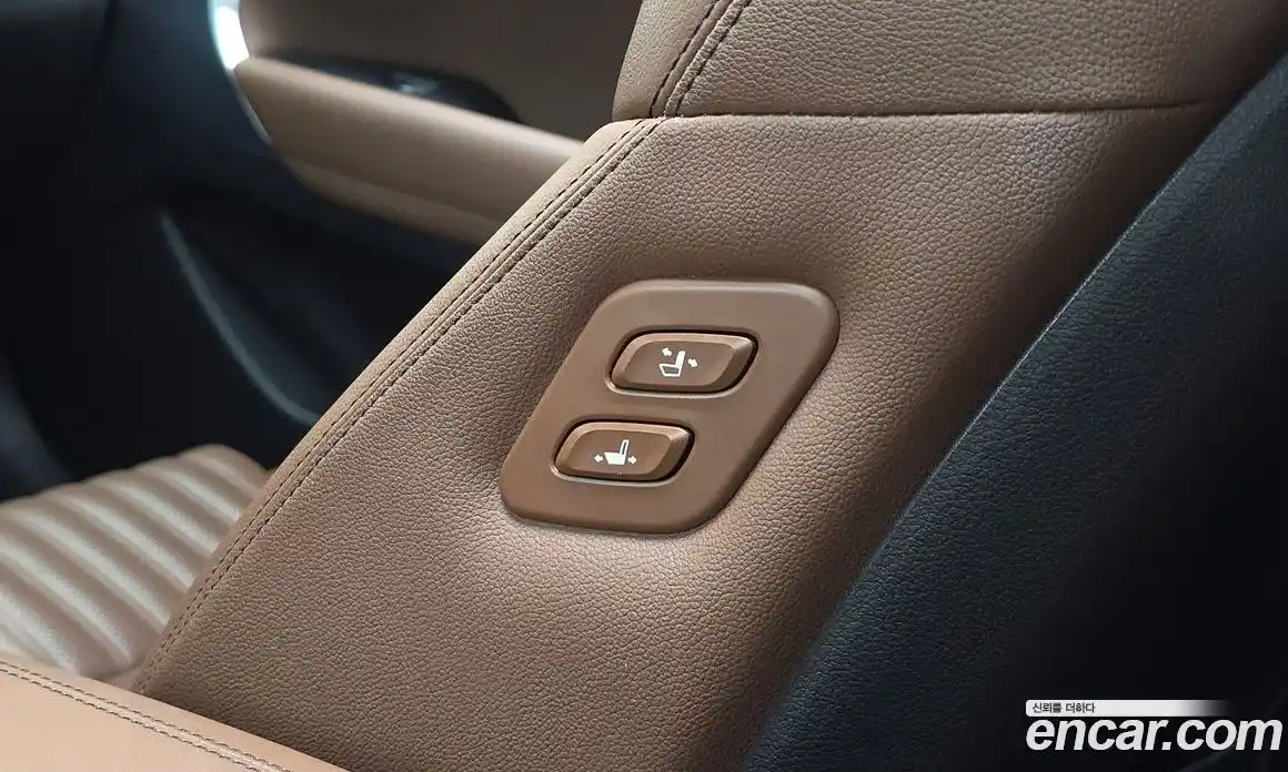 Genesis G70 2019 2.0 автомат (гидро), фото 35