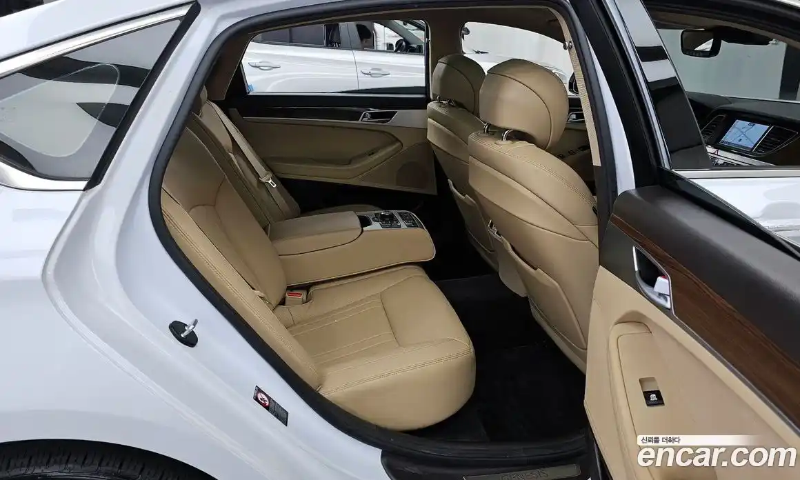 Genesis G80 2018 2.2 автомат (гидро), фото 18