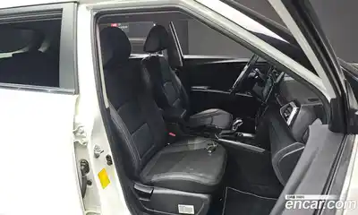 SsangYong TIBOLI 2024 1.5 автомат (гидро), миниатюра 12